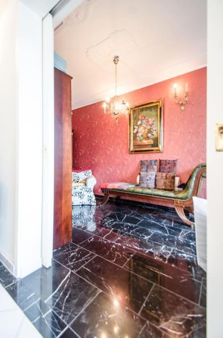 3 Bedroom 2 Bathroom Art Deco Flat In Appartamento *