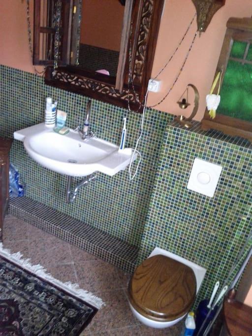 Appartamento 3 Bedroom 2 Bathroom Art Deco Flat In Basilea